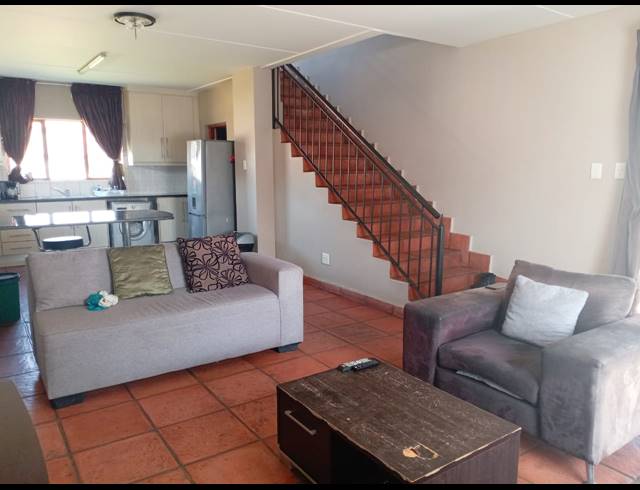 3 BEDROOM SECTIONAL TITLE FOR SALE IN NOORDRAND